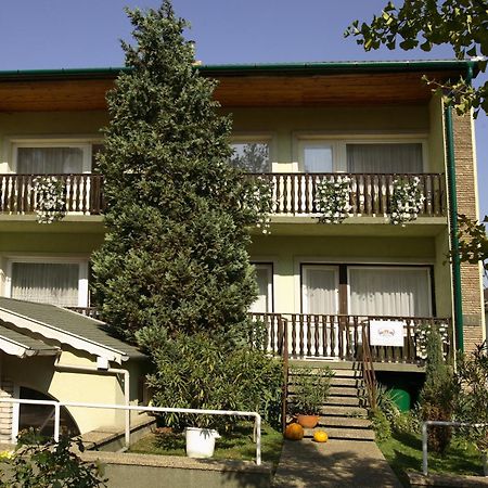 Oleander Apartman Heviz Luaran gambar