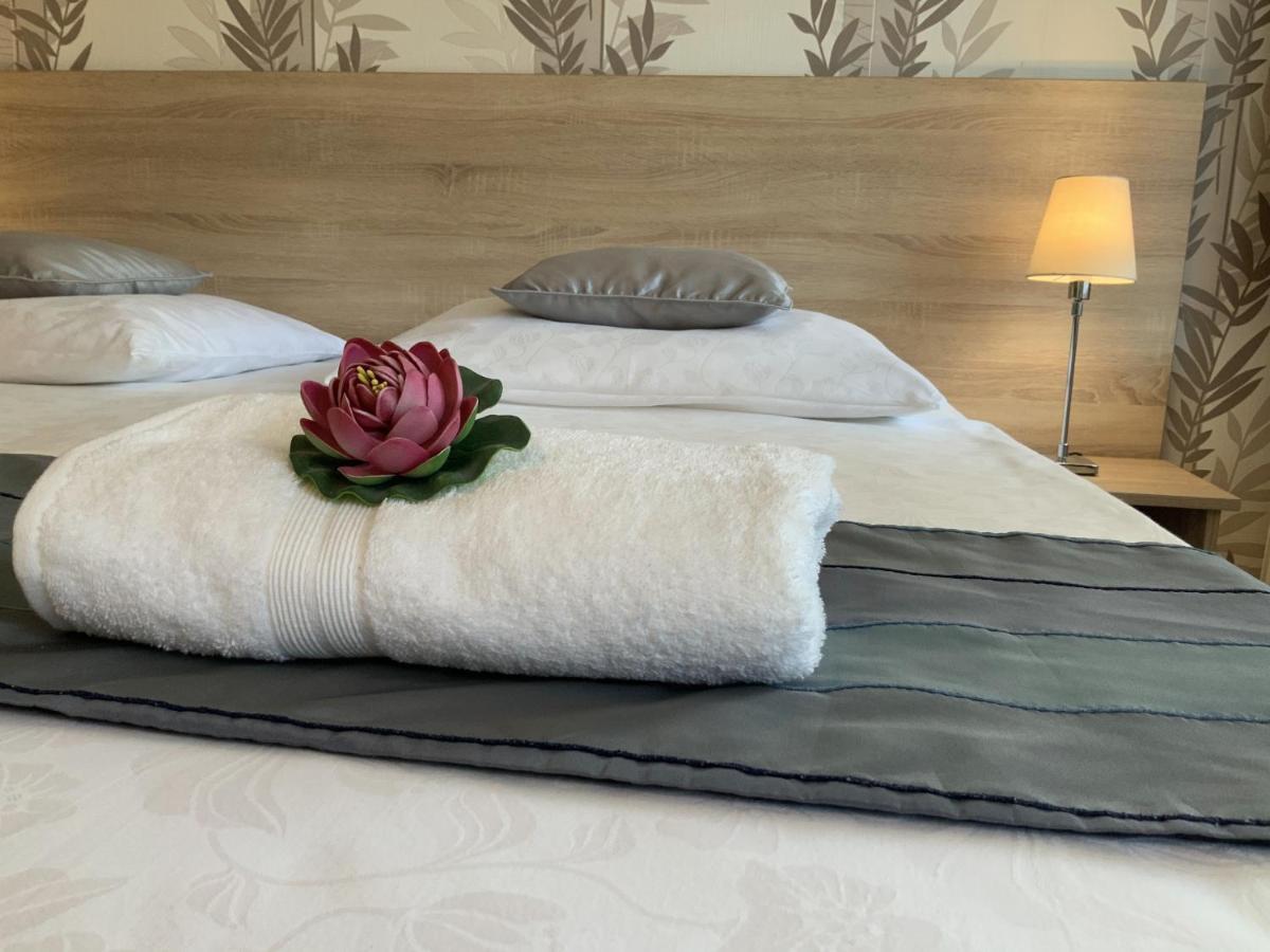 Oleander Apartman Heviz Luaran gambar