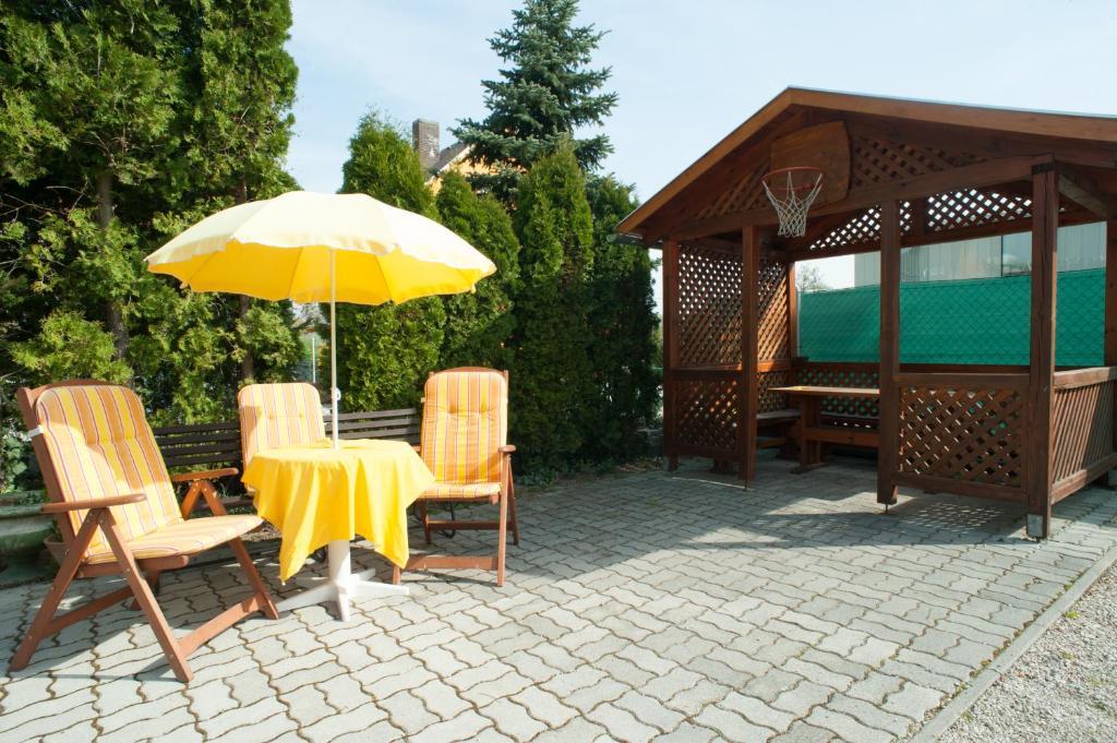 Oleander Apartman Heviz Luaran gambar